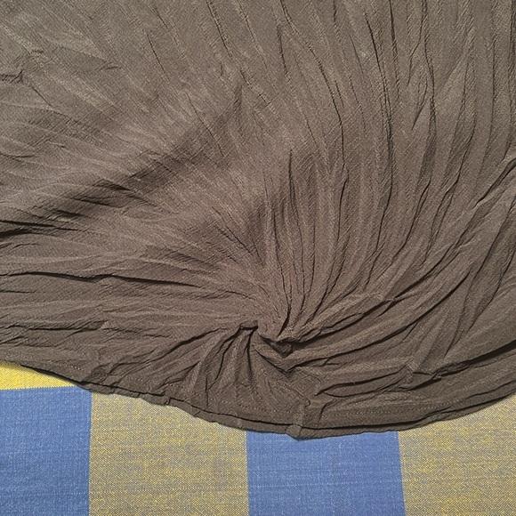 Babette skirt. Pleated with elastic waist.  Size medium. Made in USA.￼ - Picture 9 of 9